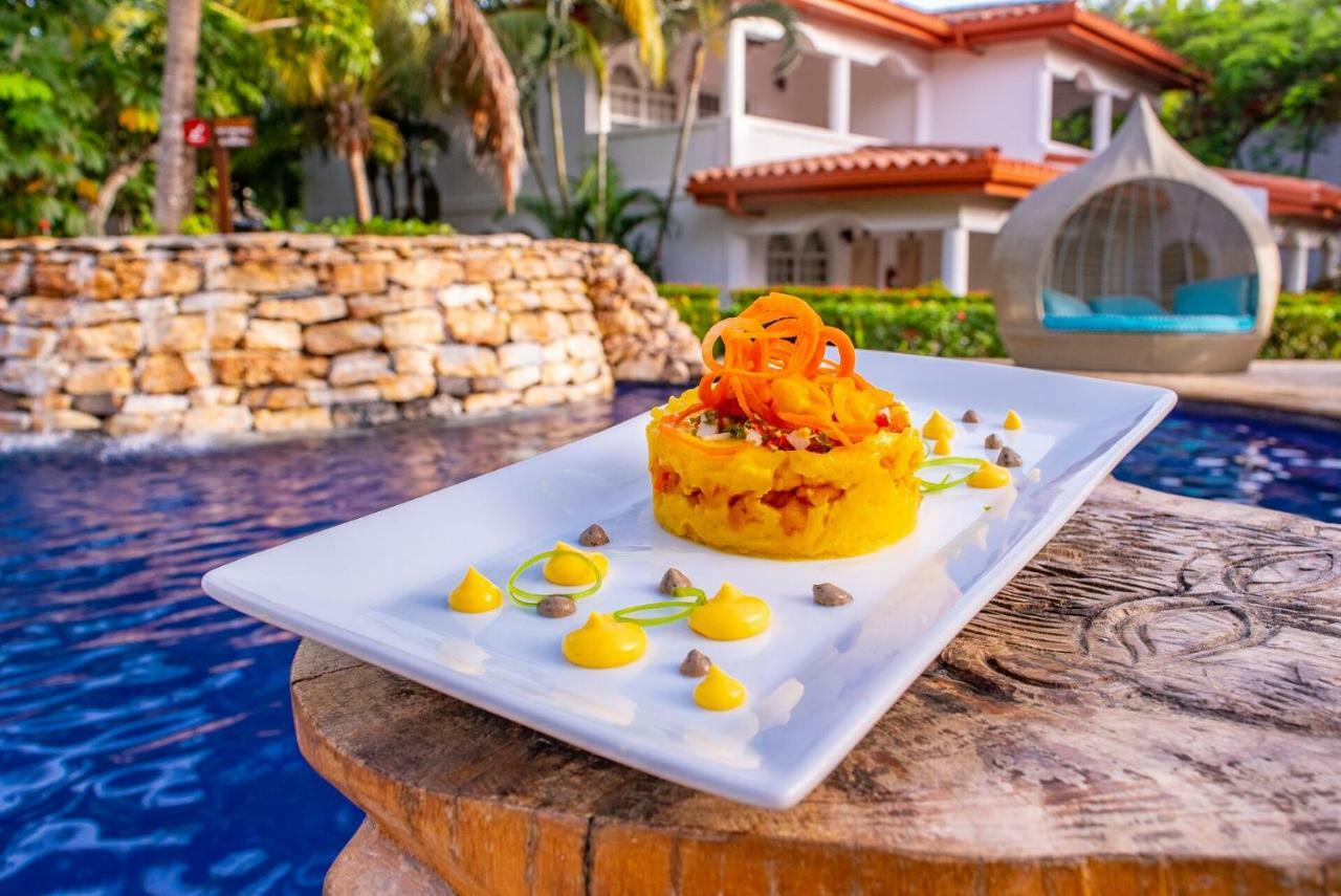 Mayan Princess Beach & Dive Resort West Bay Exterior photo